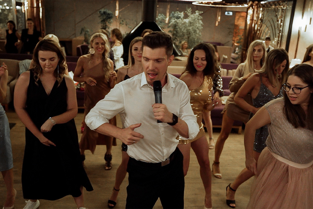 Кристина Горняк представила мотивационное пространство для девушек ORA