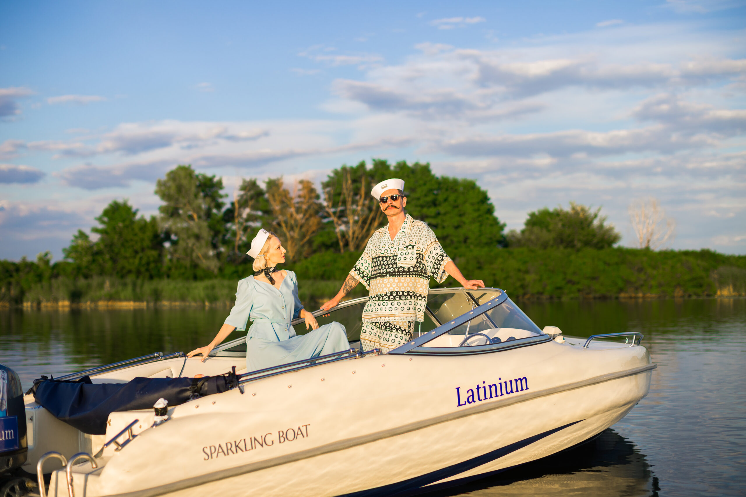 Кампейн Sparkling Boat Kyiv