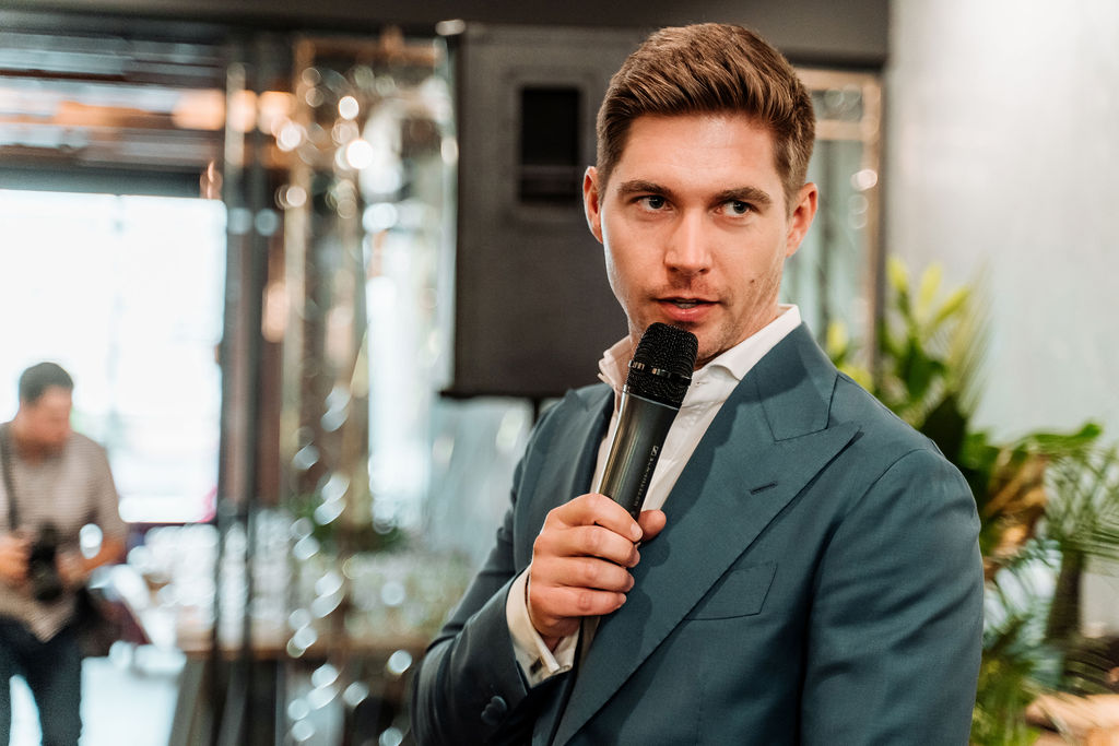 Кристина Горняк представила мотивационное пространство для девушек ORA