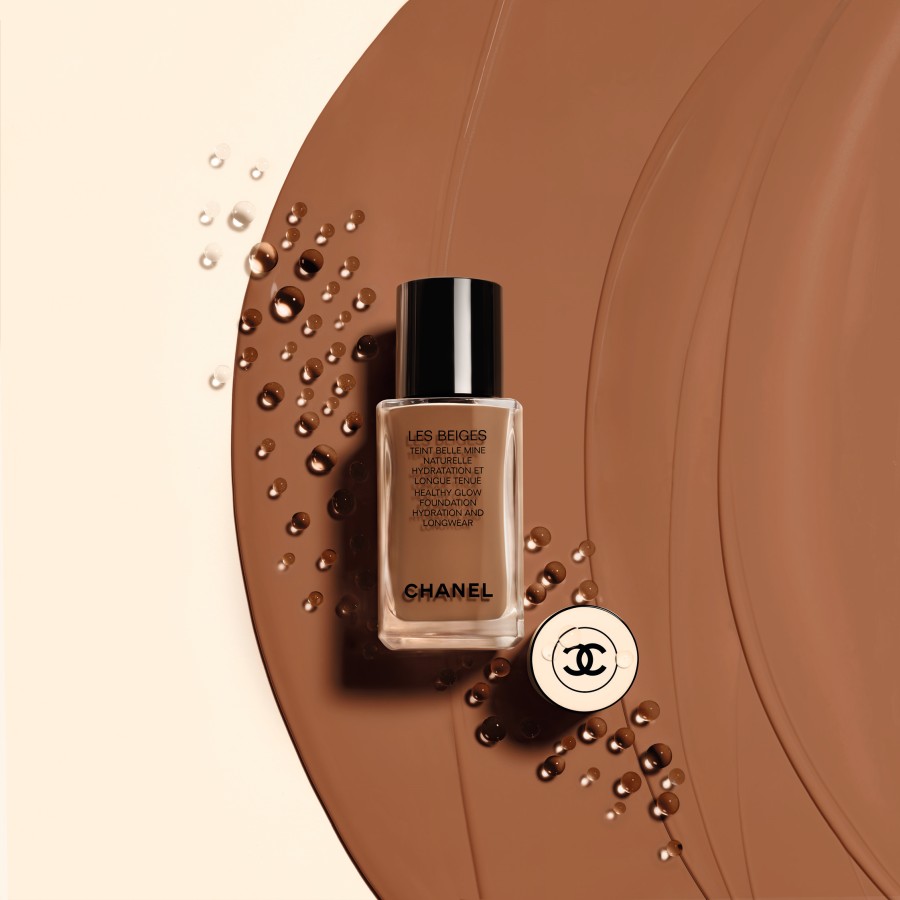 Les Beiges Healthy Glow Foundation Hydration and Longwear