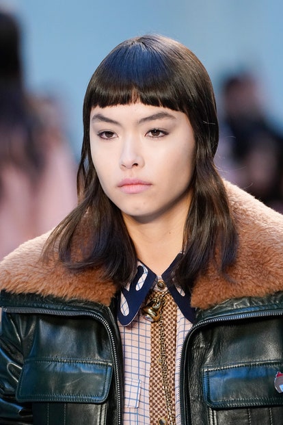 мини-челка chloe