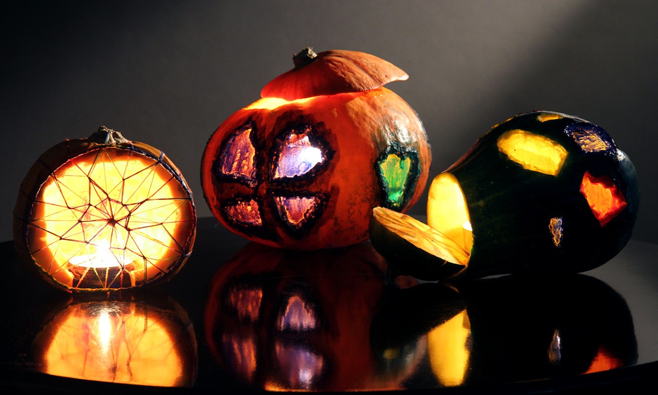 Хэллоуин 2020: “светильник Джека”, тыквы с цветами и декораторы