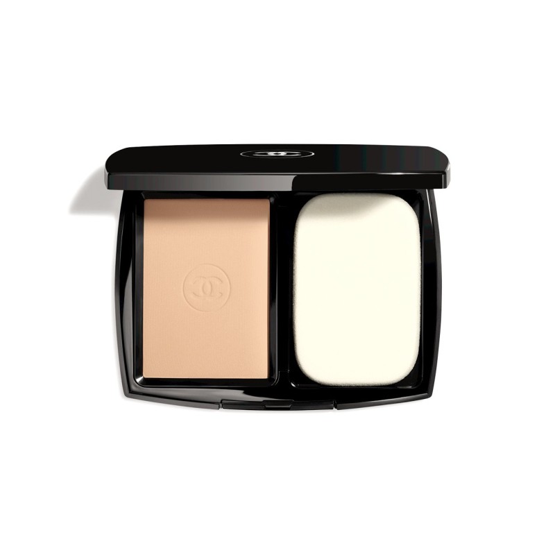 Chanel Le Teint Ultrawear Compact Foundation