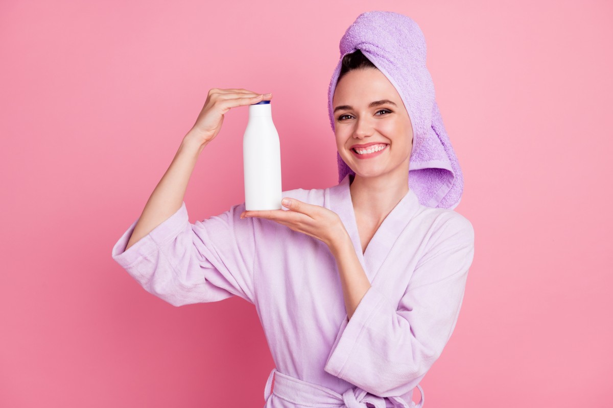 Как мыть голову реже