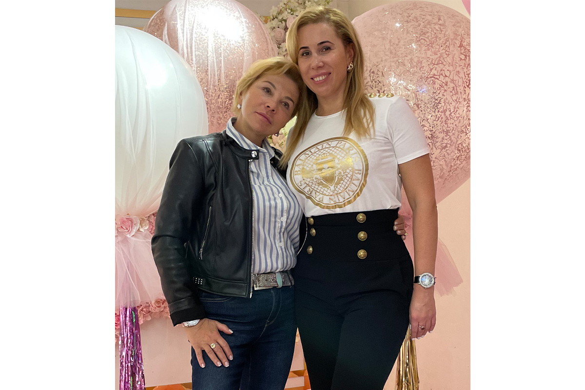 Юлия Никулина с мамой