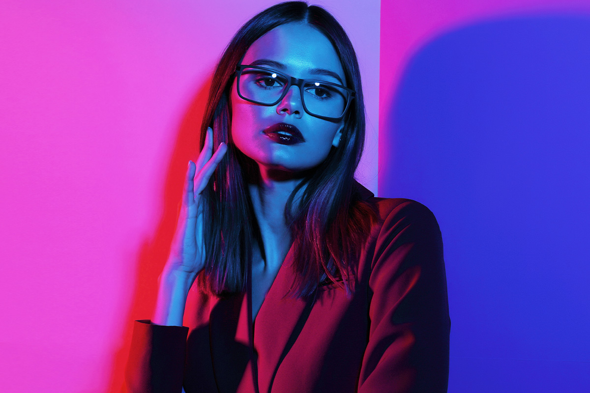 Blue light skincare: как защитить кожу от синего света