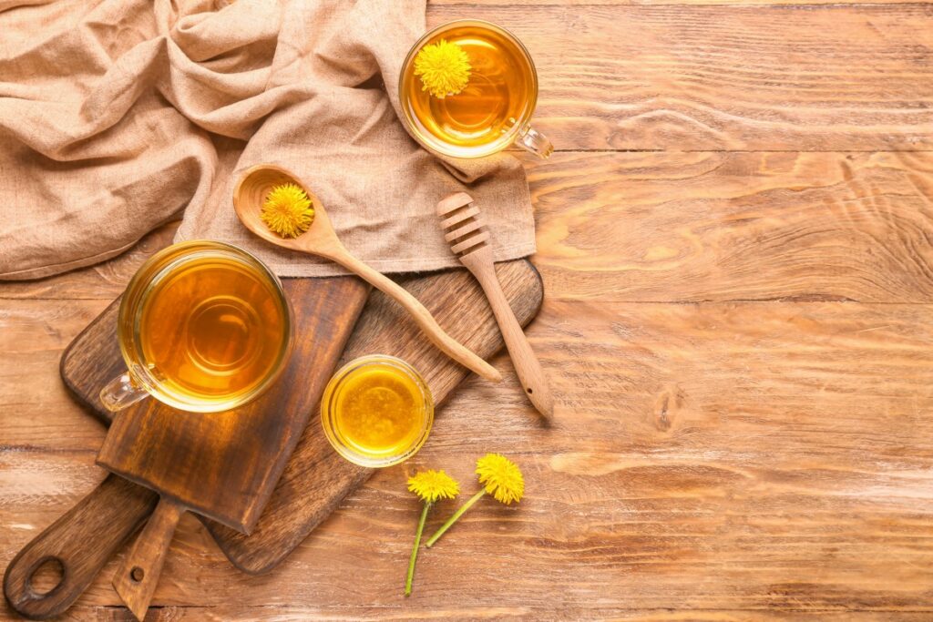 Як приготувати чай з кульбаби – сезонні рецепти