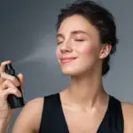 Спрей для закрепления макияжа