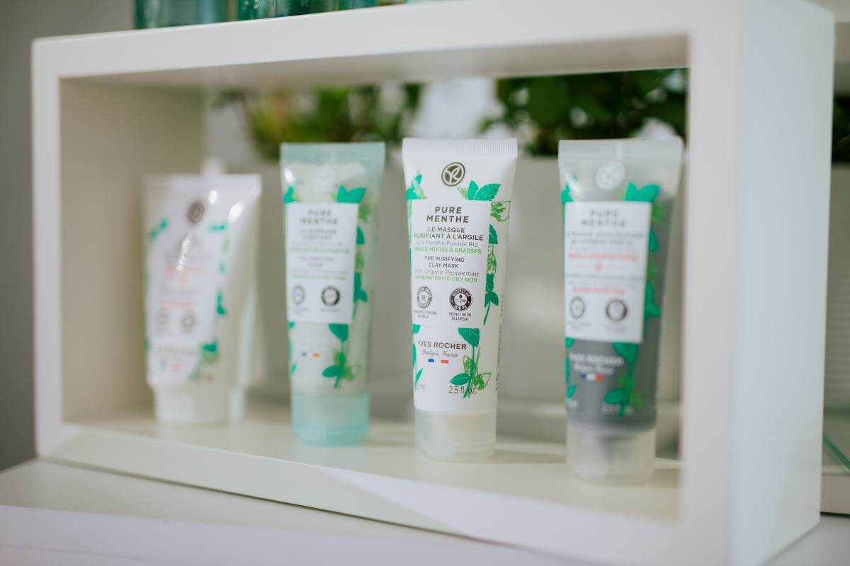 презентація нових гам для очищення шкіри Yves Rocher