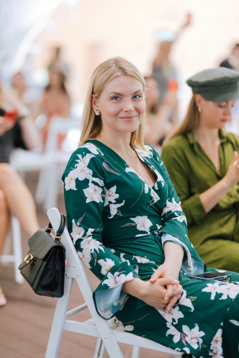 презентація нових гам для очищення шкіри Yves Rocher