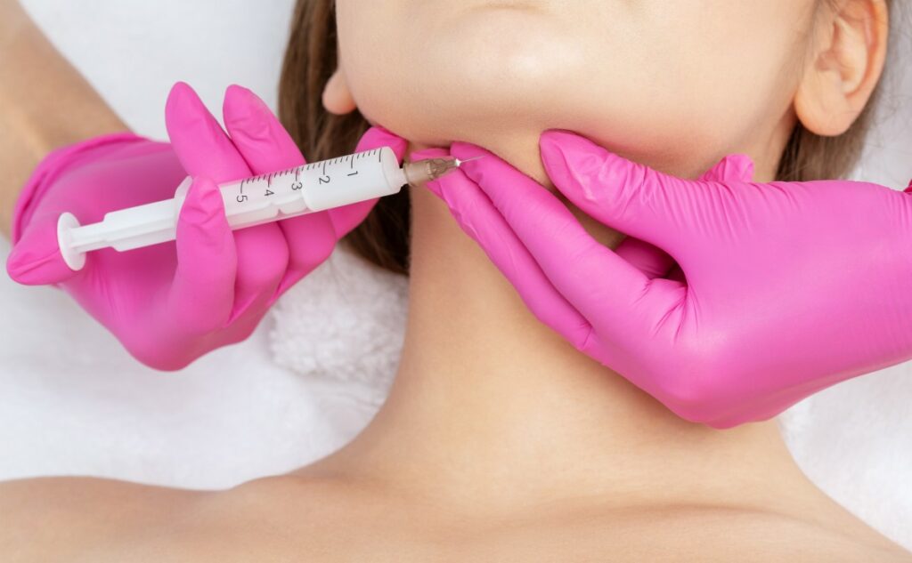 Действенные способы убрать второй подбородок