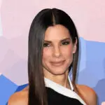 15 лучших бьюти-образов Сандры Буллок