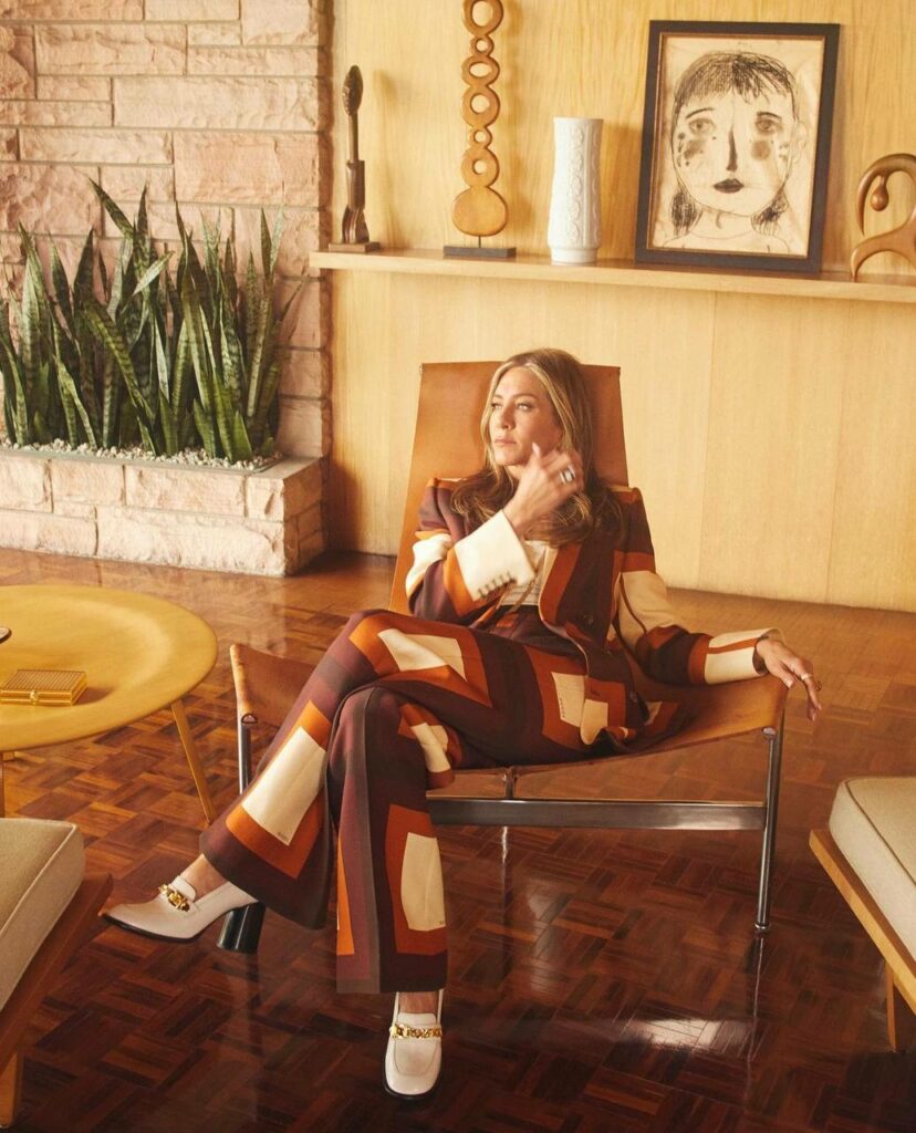 Дженнифер Энистон о сериале «Друзья», локдауне и красных дорожках