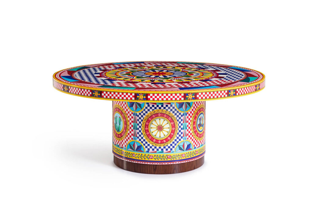 Casa: Dolce & Gabbana выпускает линейку вещей для дома