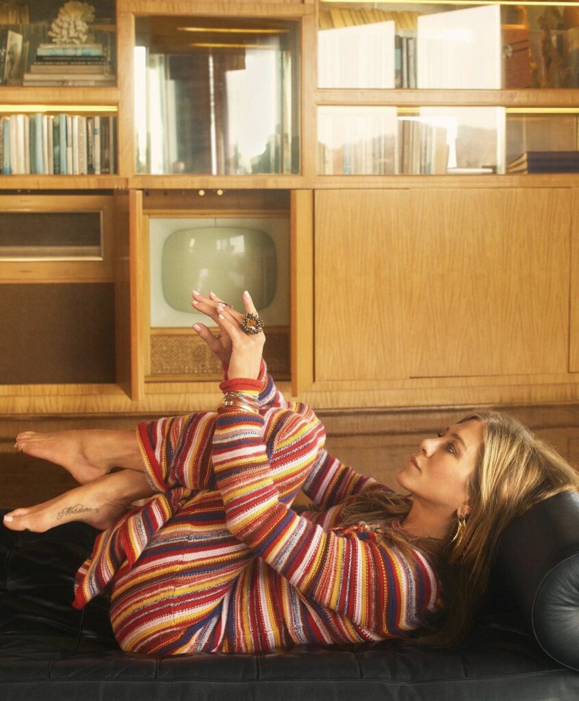 Дженнифер Энистон о сериале «Друзья», локдауне и красных дорожках