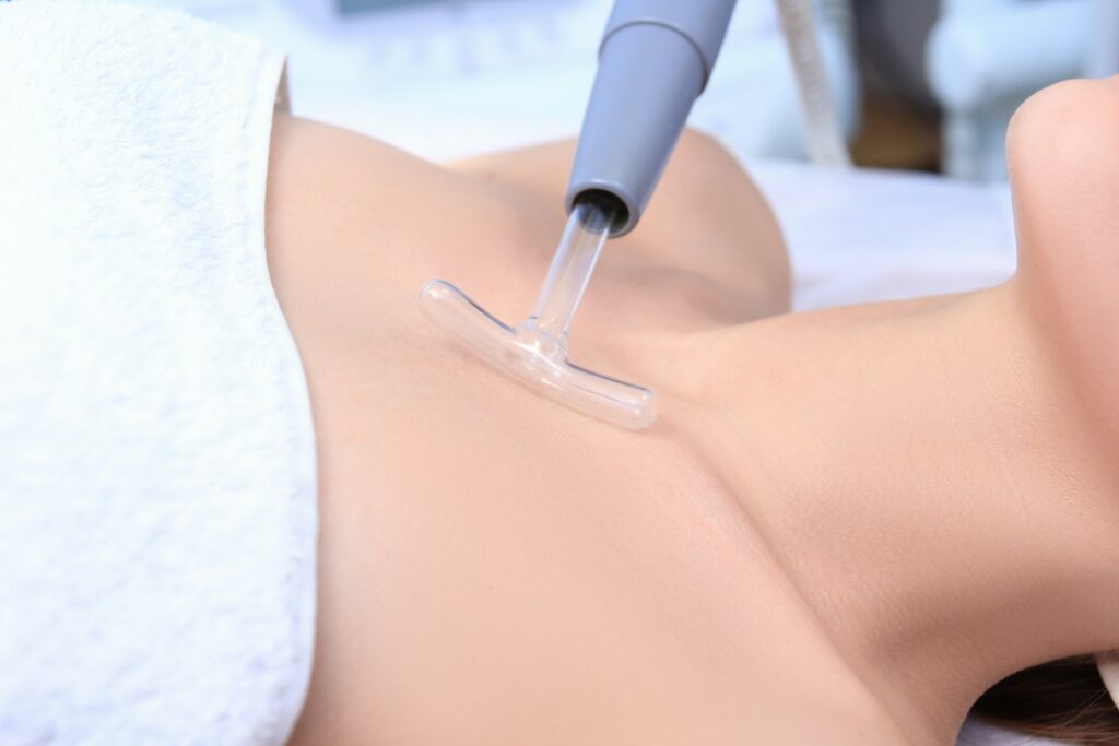 Как пользоваться Дарсонвалем в домашних условиях — инструкция по применению