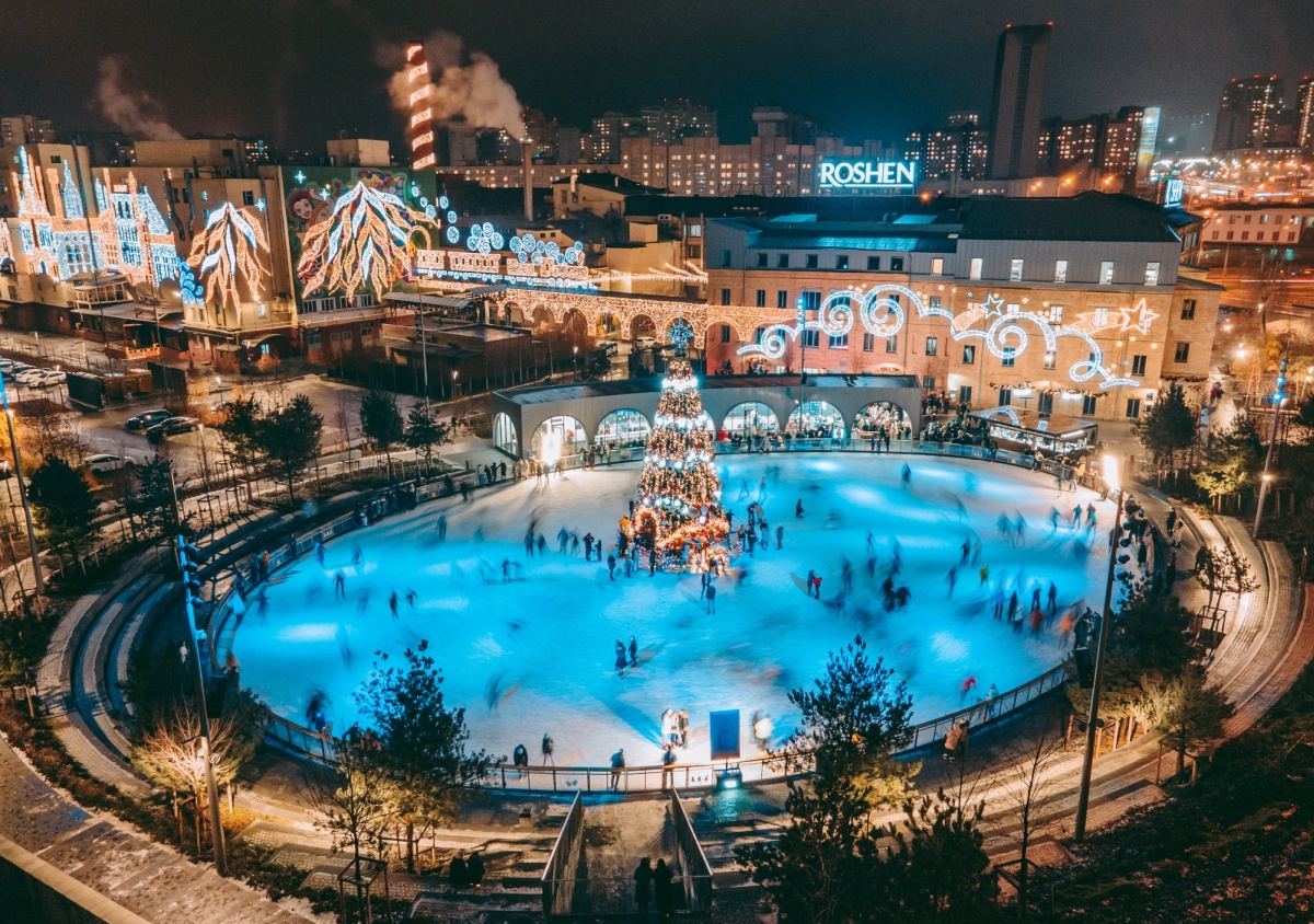 Roshen Winter Village