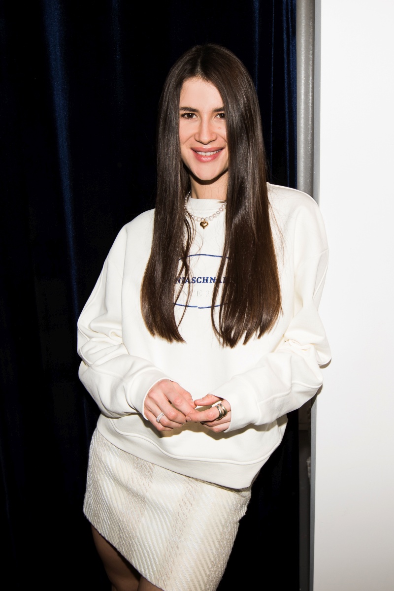 KSENIASCHNAIDER x [comfort zone] 