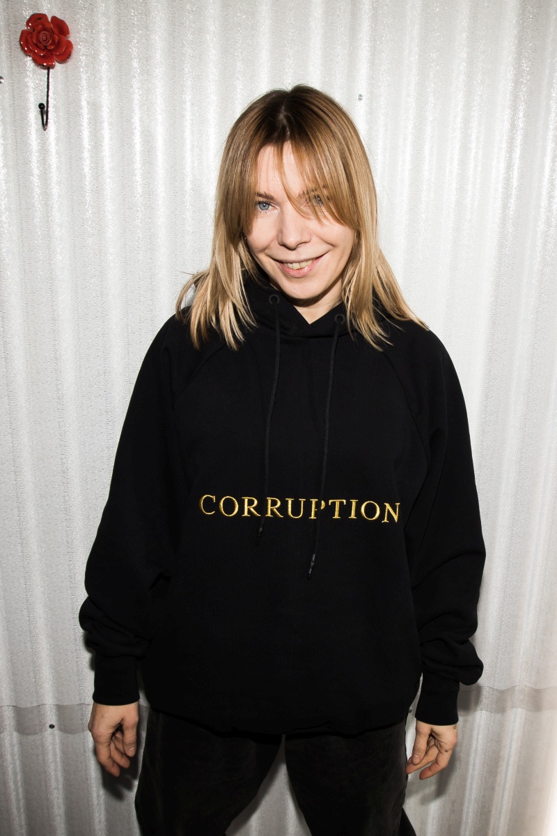 KSENIASCHNAIDER x [comfort zone] 