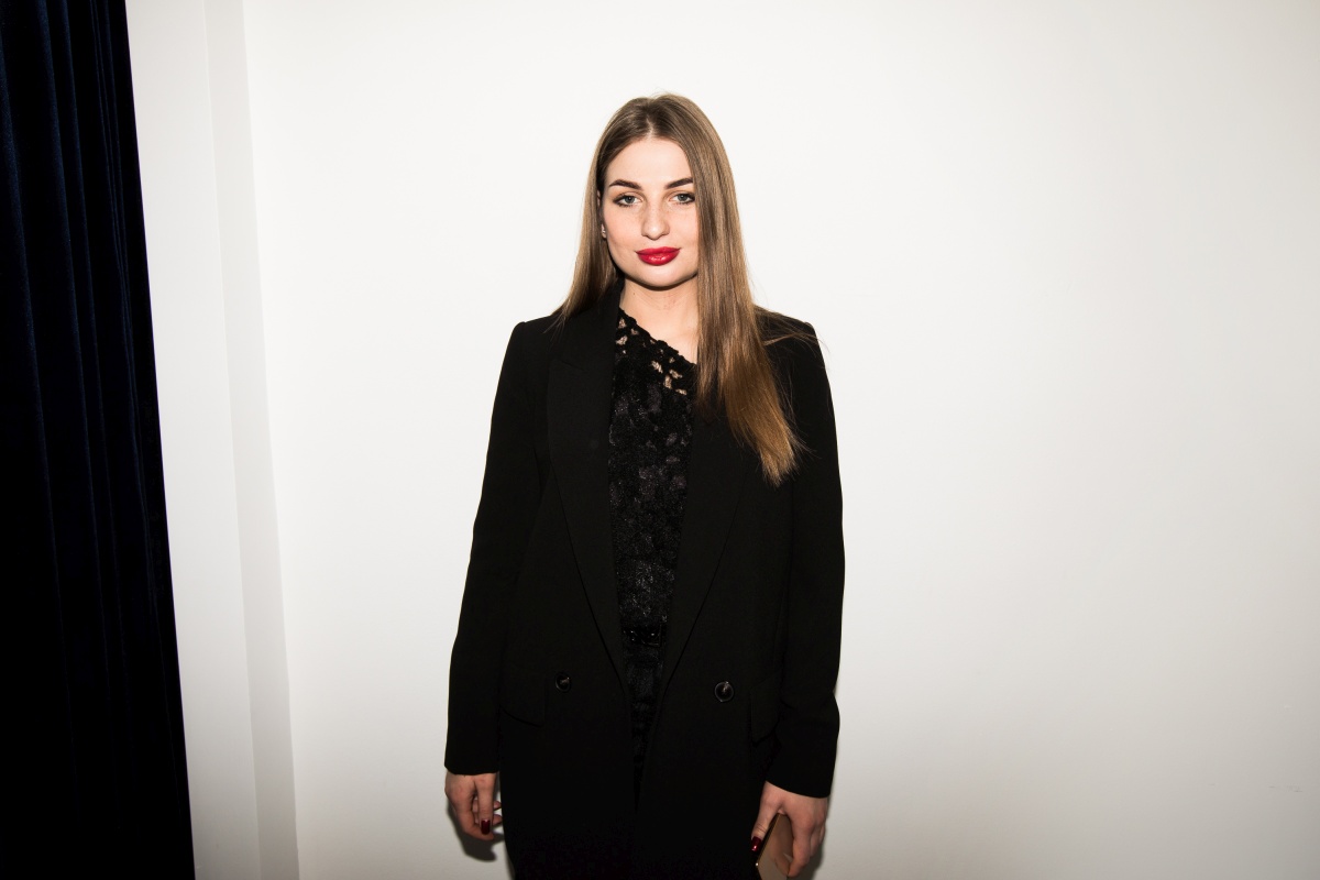 KSENIASCHNAIDER x [comfort zone] 