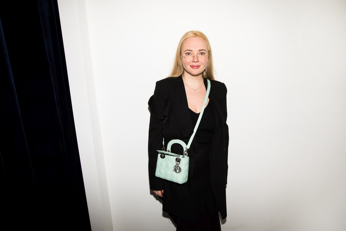 KSENIASCHNAIDER x [comfort zone] 