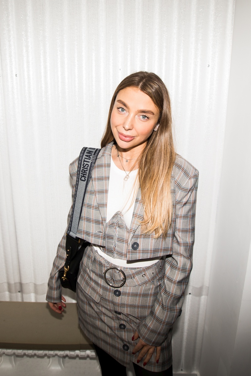 KSENIASCHNAIDER x [comfort zone] 