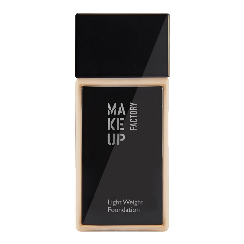 Light Weight Foundation від Make Up Factory