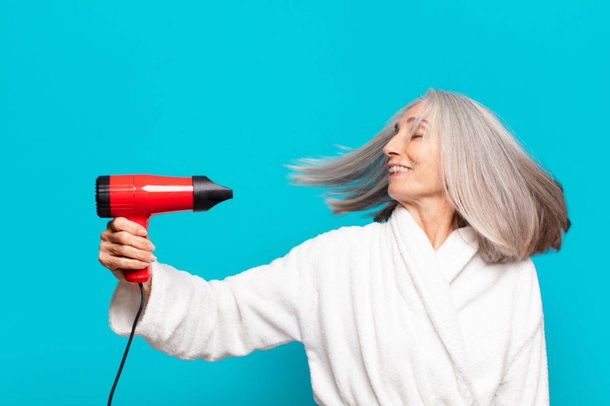 Выбираем фен для волос: советы профессионала