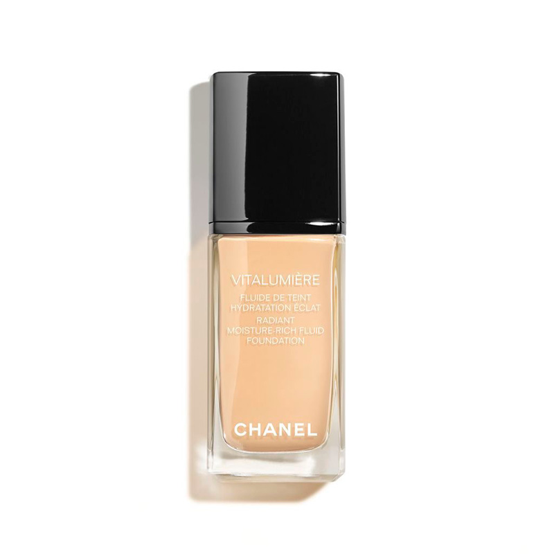 Chanel, VitaLumière Radiant Moisture-Rich Fluid Foundation