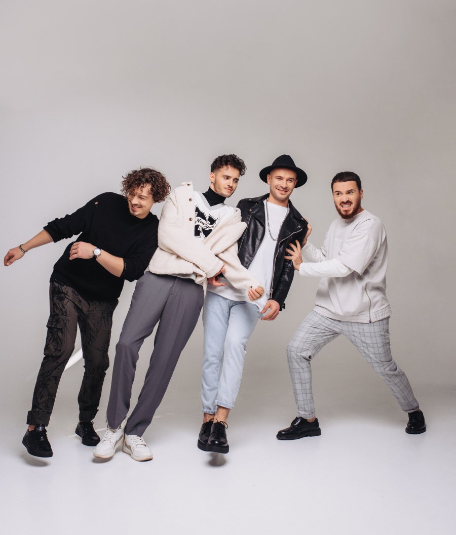 Гурт Cloudless про власну музику, підготовку до фіналу нацвідбору на «Євробачення» та плани на 2022 рік