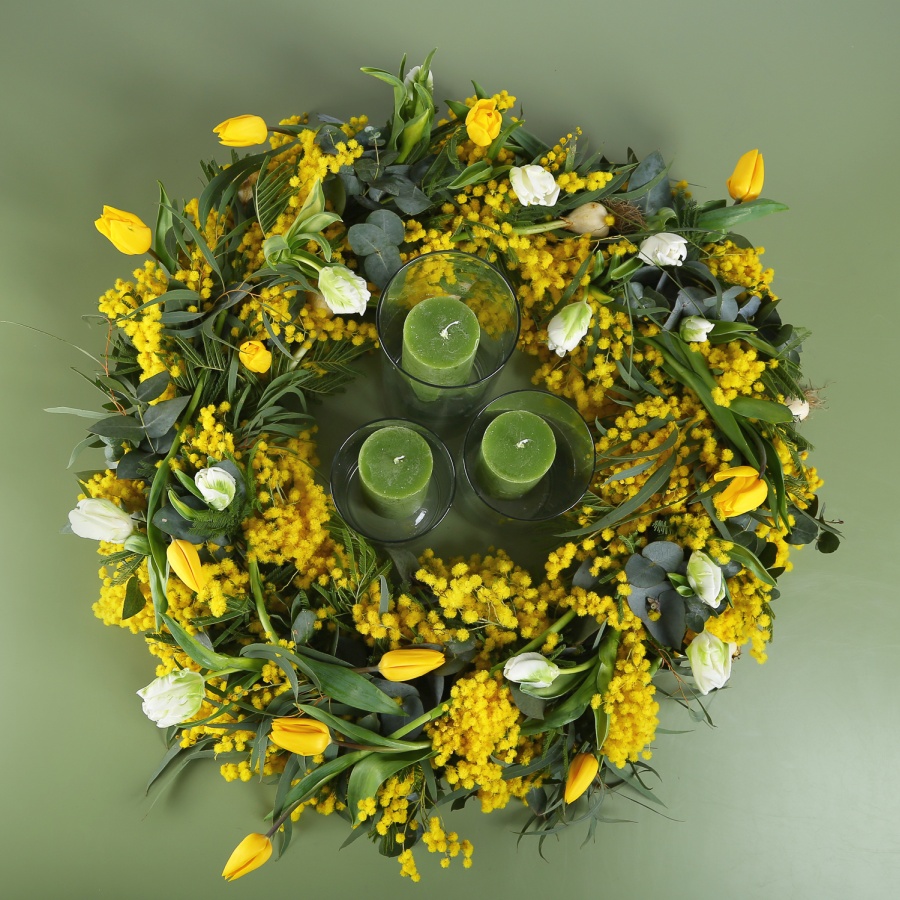 Какие цветы покупать весной: от первоцветов до веточек