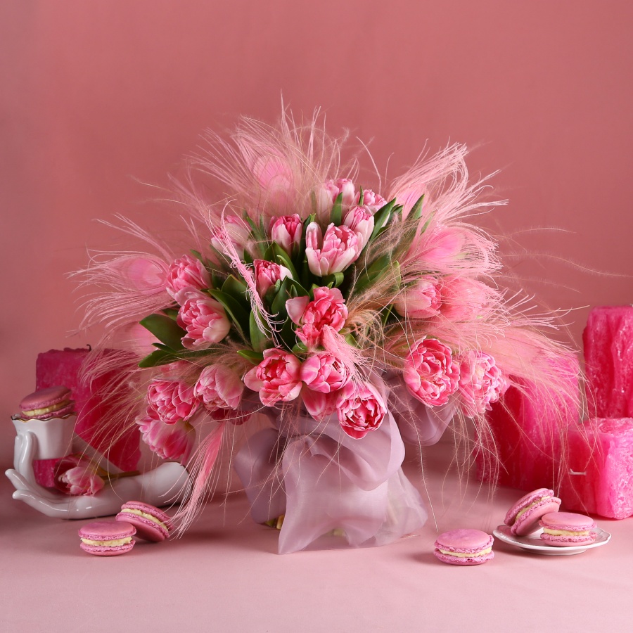 Какие цветы покупать весной: от первоцветов до веточек