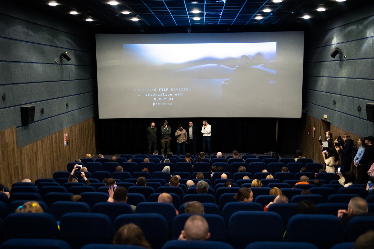 В Киеве состоялся допремьерный пресс-показ документального фильма «Иди за мной / Follow me»