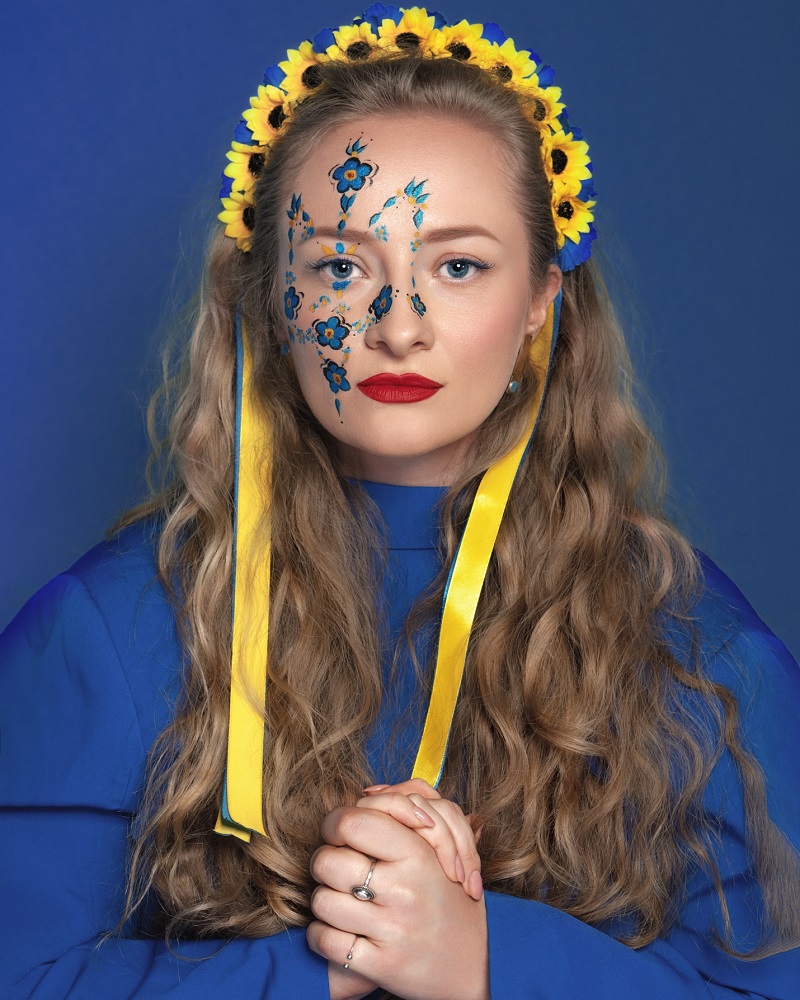 макіяж під час війни