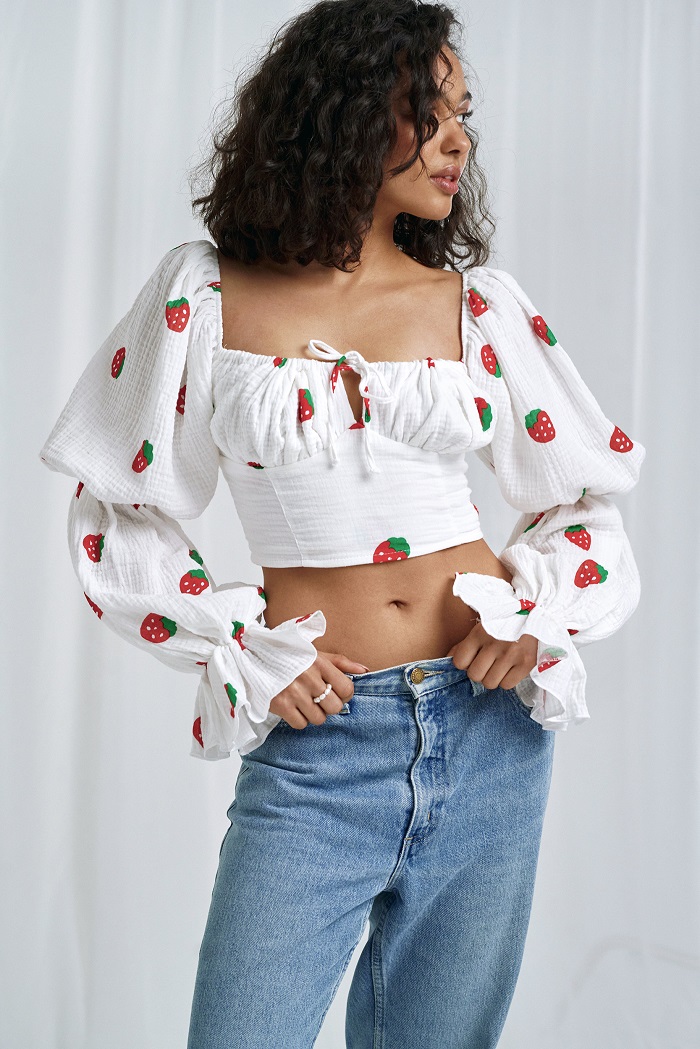 Топ від MBOCHAROVA