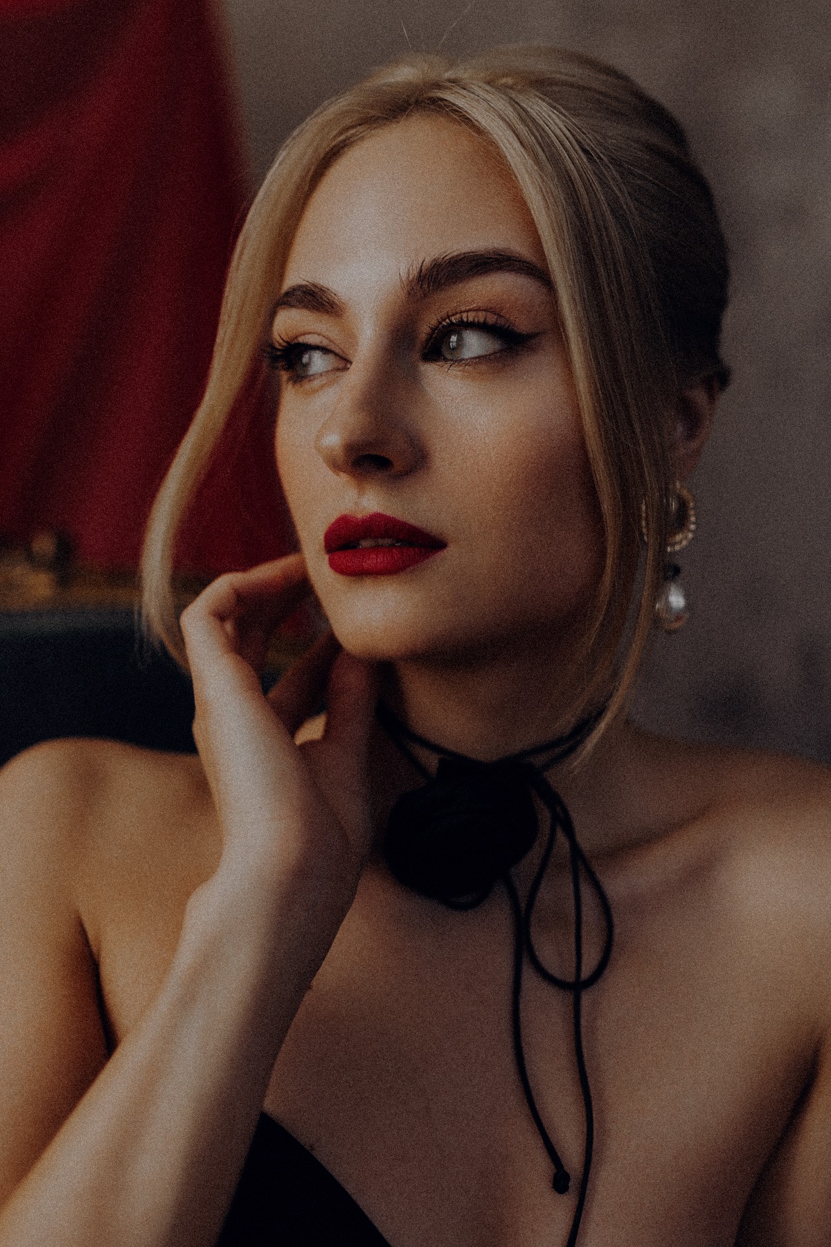 Анастасія Цимбалару акторка