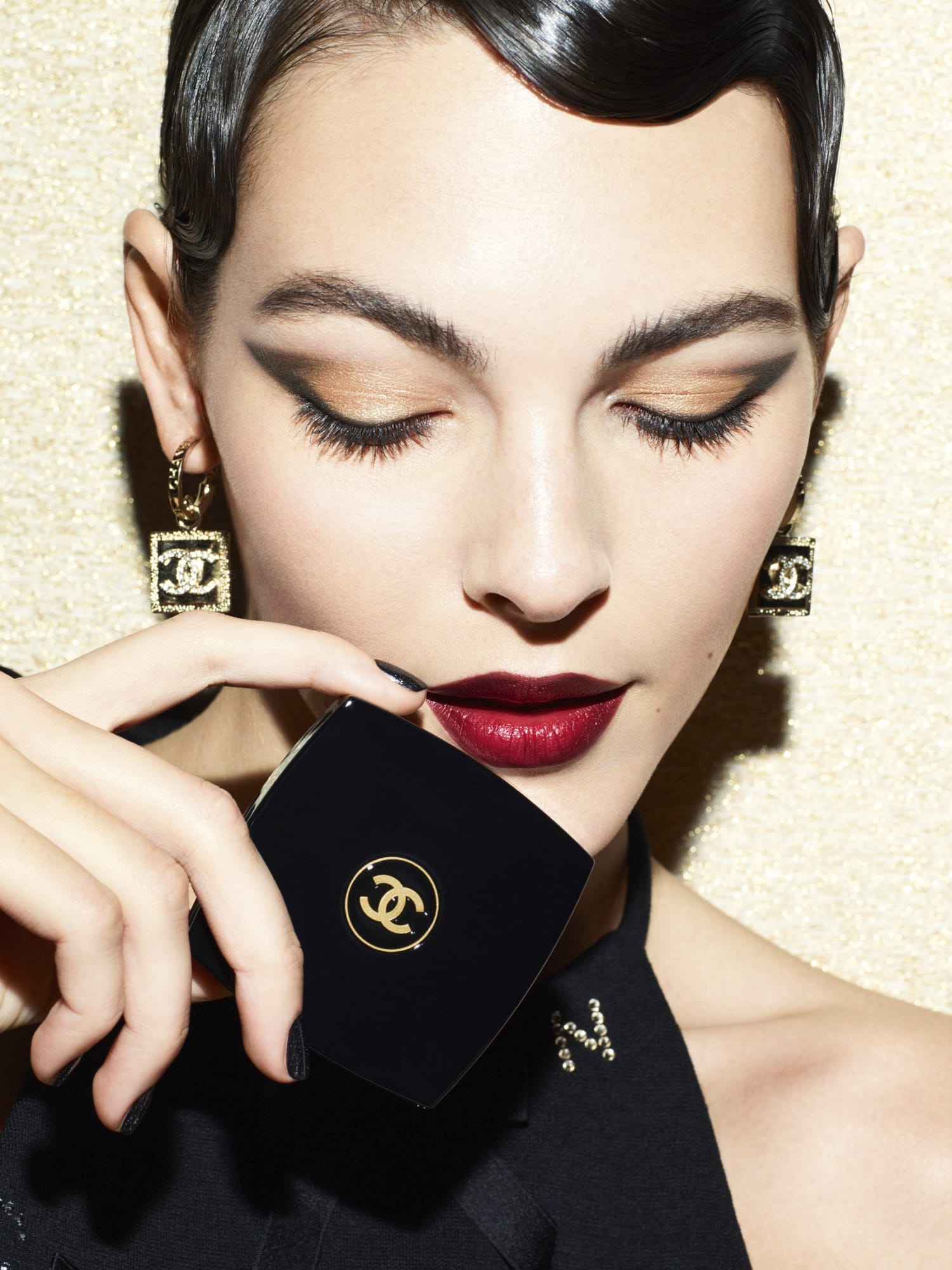 Chanel Makeup Collection Christmas Holiday 2023 