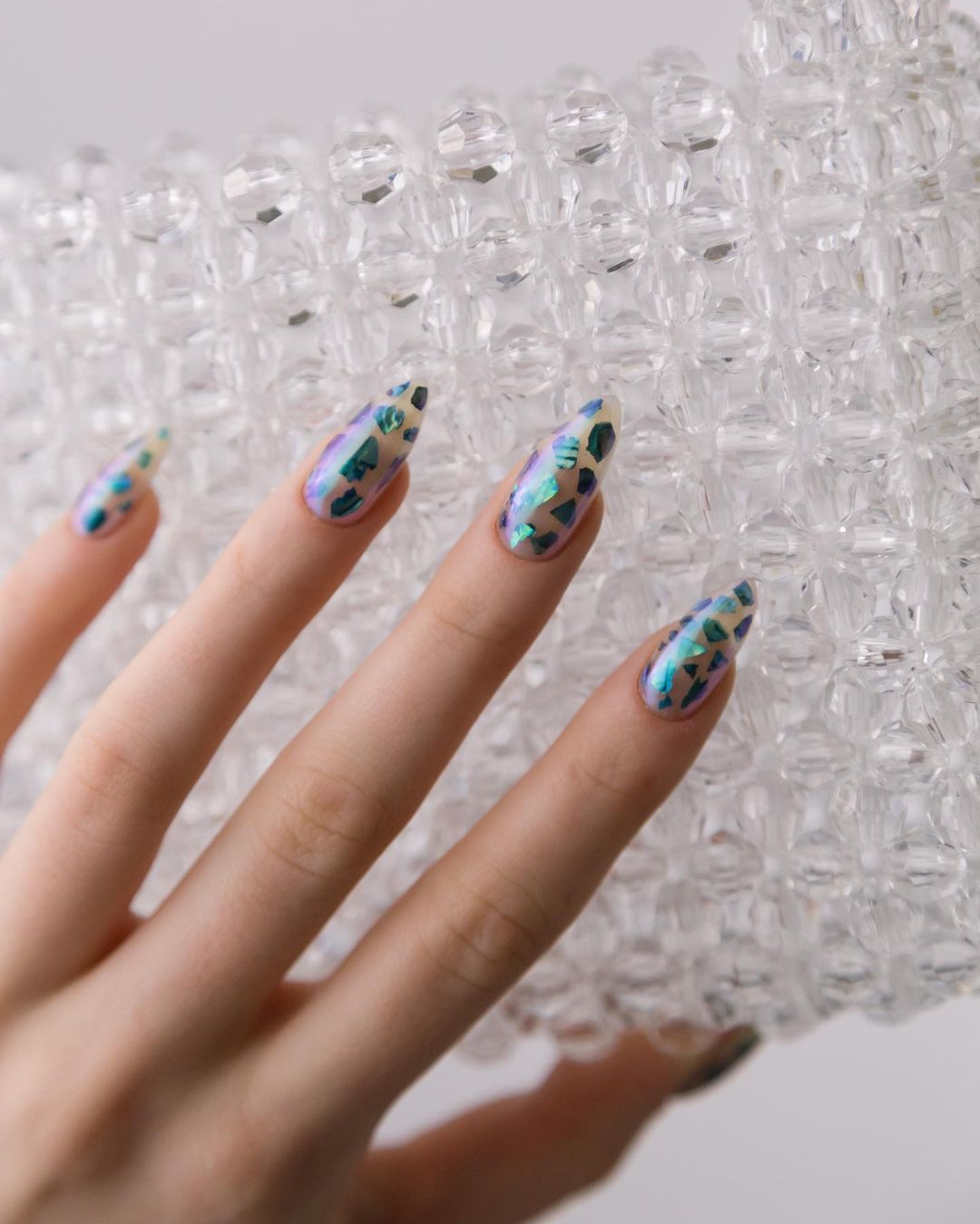 рік зеленого дракона манікюр