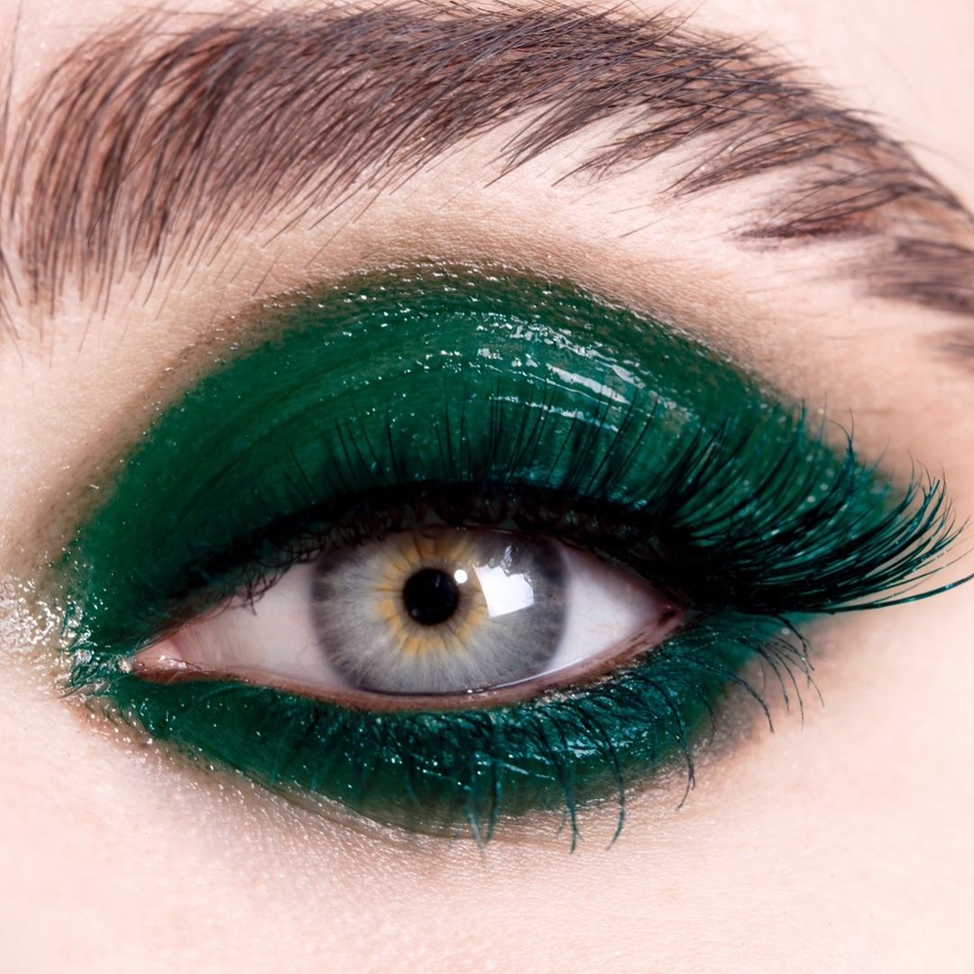 Новорічний макіяж 2024 зелений