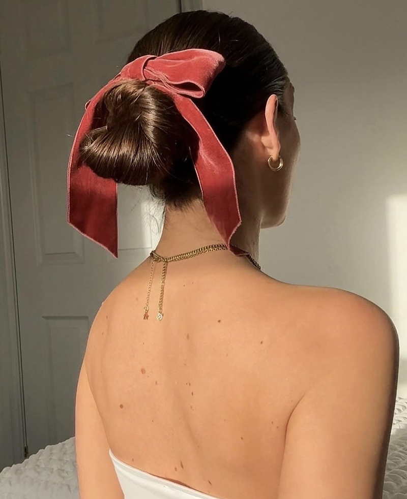 Оксамитова стрічка-бант для волосся