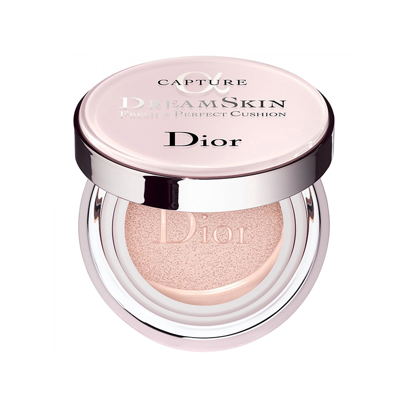 Dior Capture Dreamskin Fresh and Perfect Cushion Broad Spectrum SPF 50