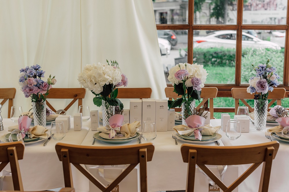 beauty-бранч бренду Nelly De Vuyst