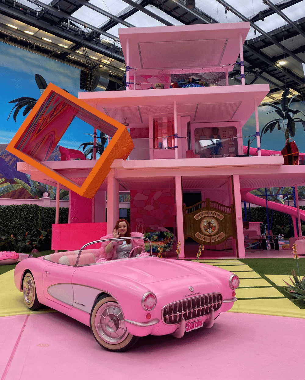 Нікола Кохлан на зйомках фільму Барбі